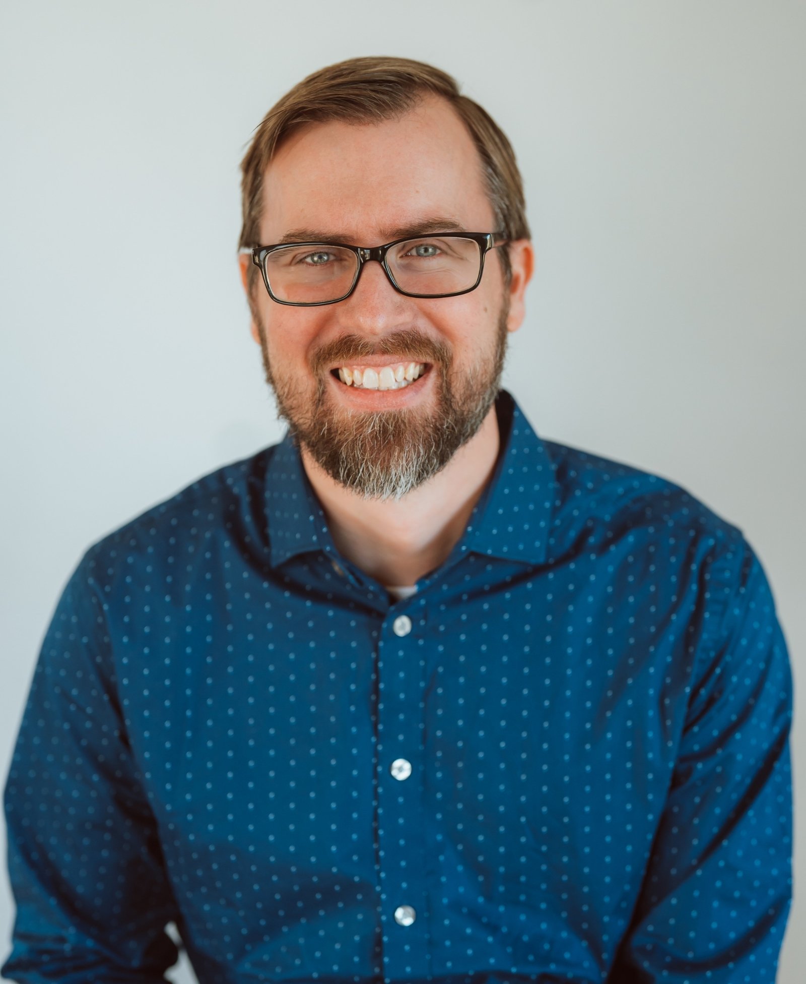 headshot of Jamie Elg